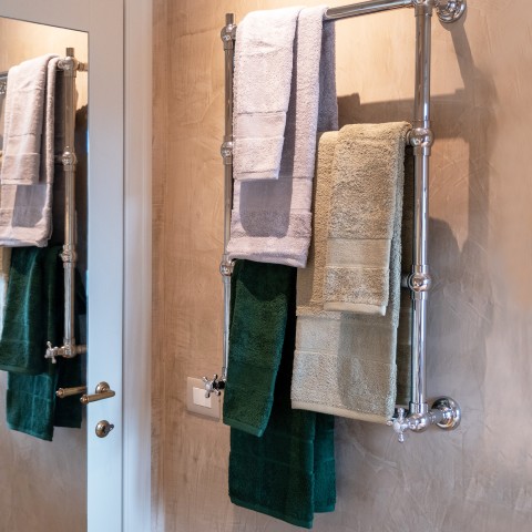 Perla - Terrycloth Bath Towel